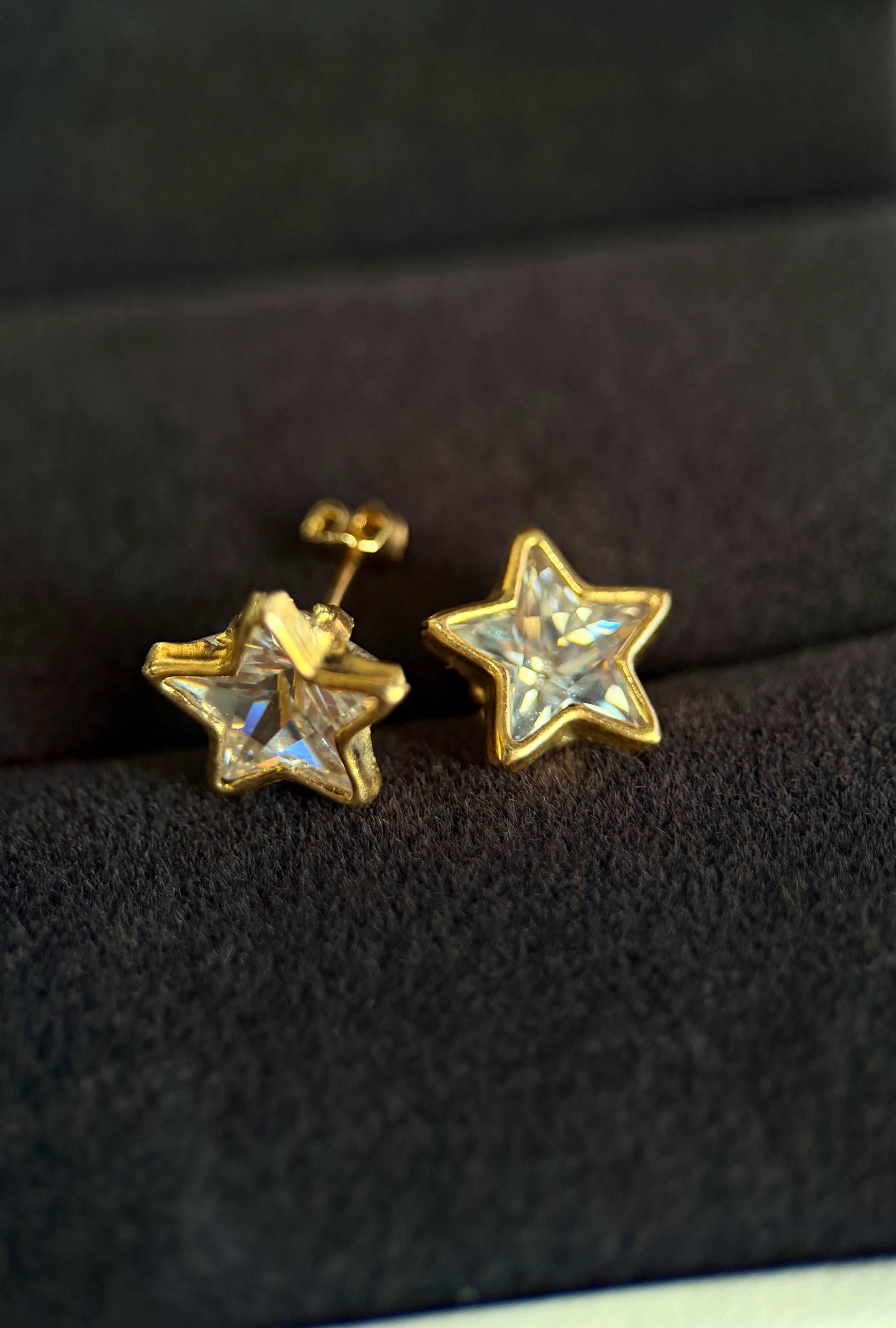 Aretes estrella