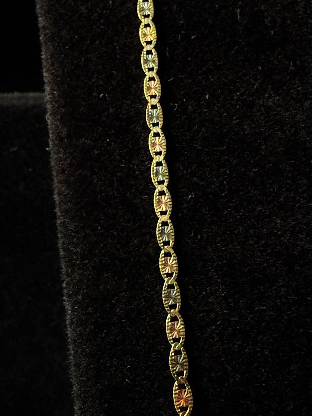 Cadena oval diamantada