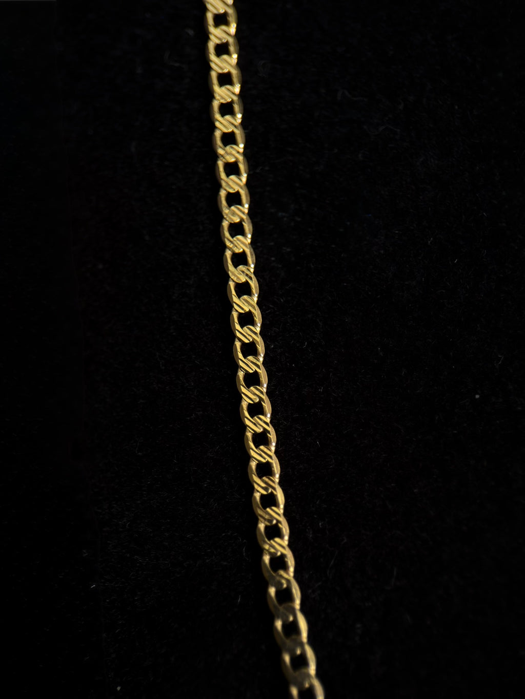 Cadena barbada diamantada
