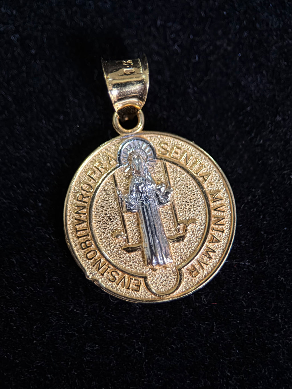 Medalla San Benito bicolor