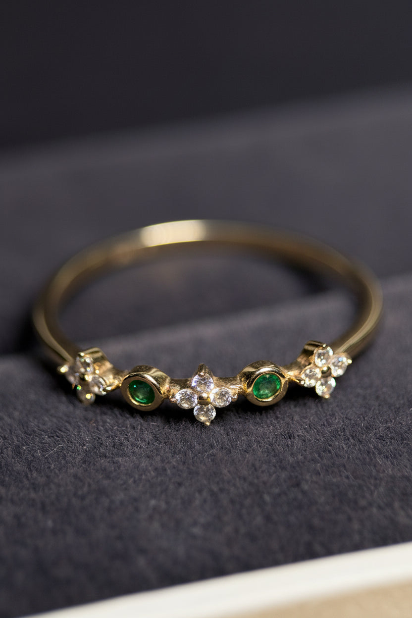Anillo florecer
