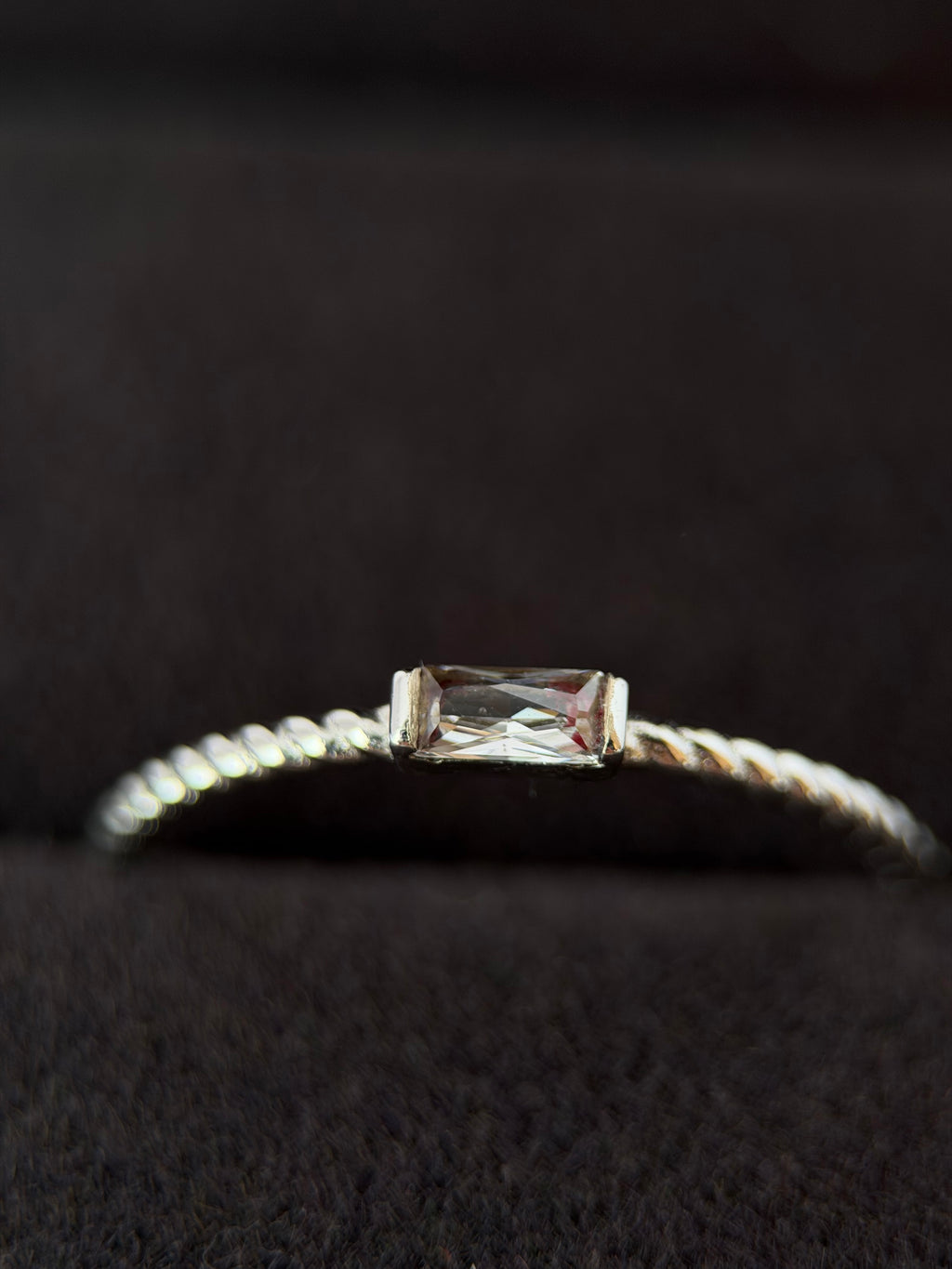 Anillo baguette