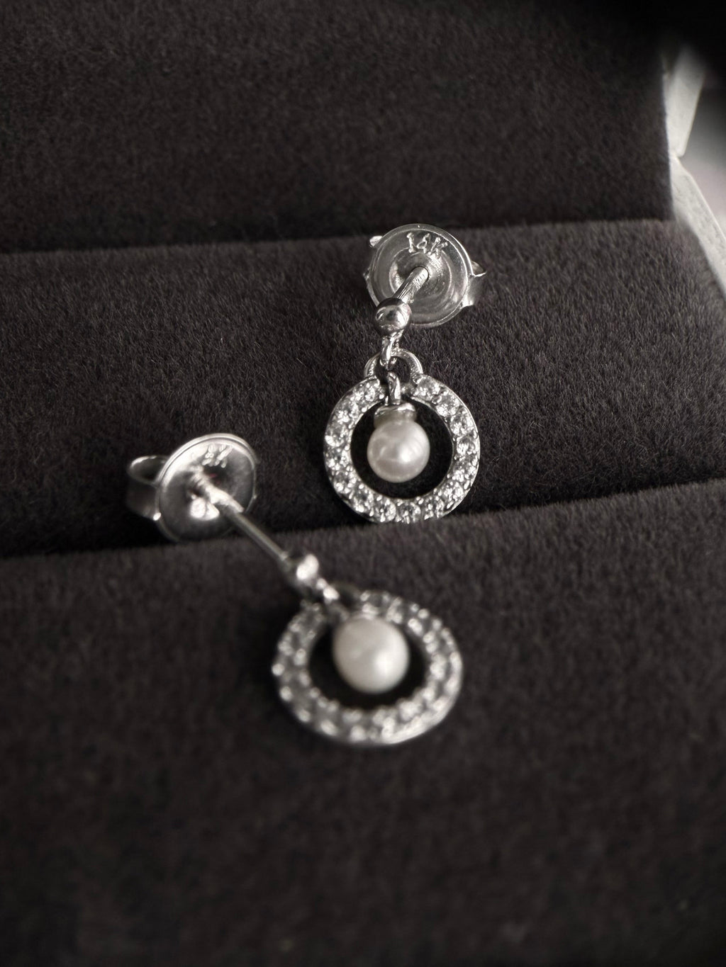 Aretes aura