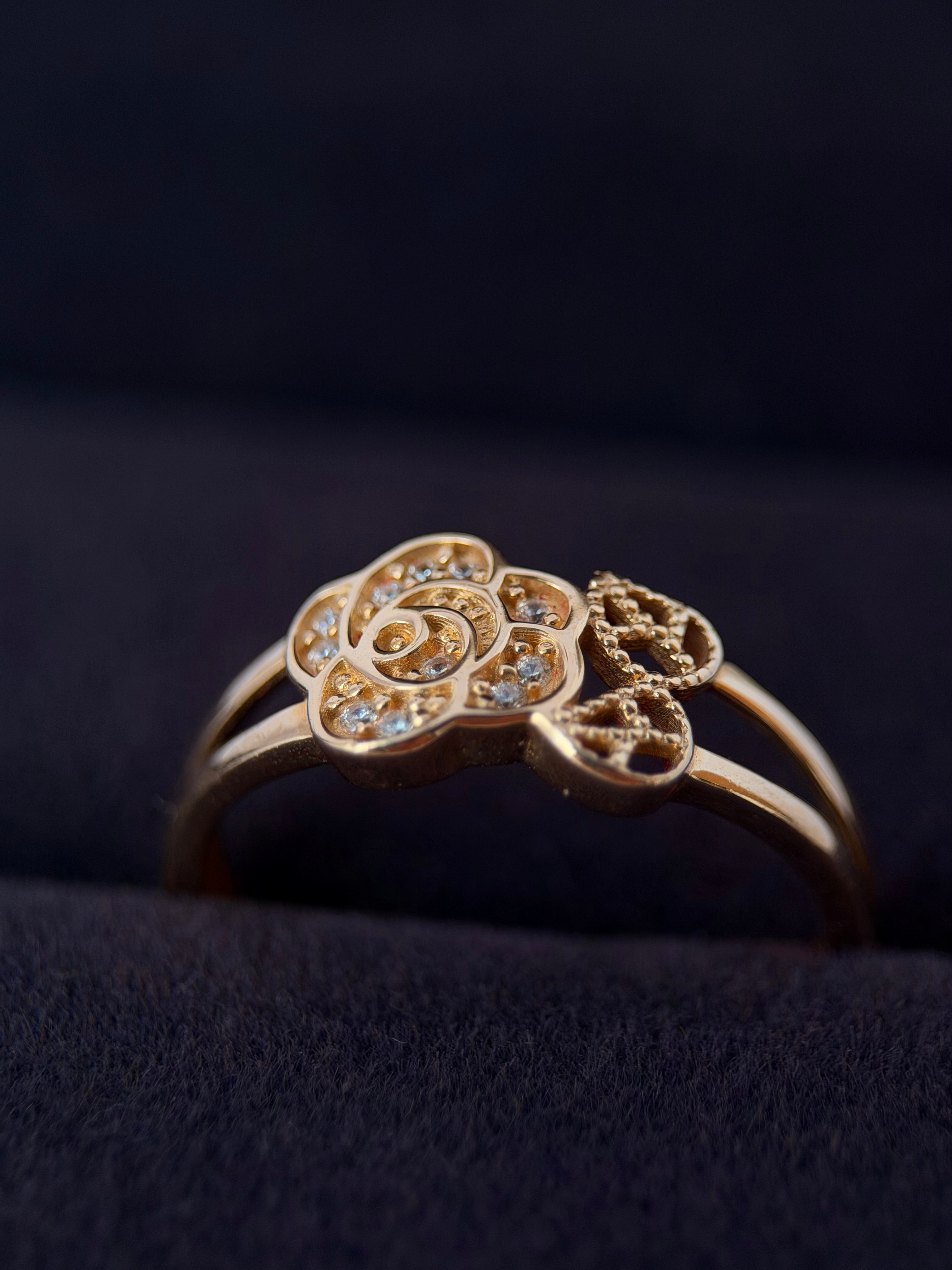 Anillo rosa eterna