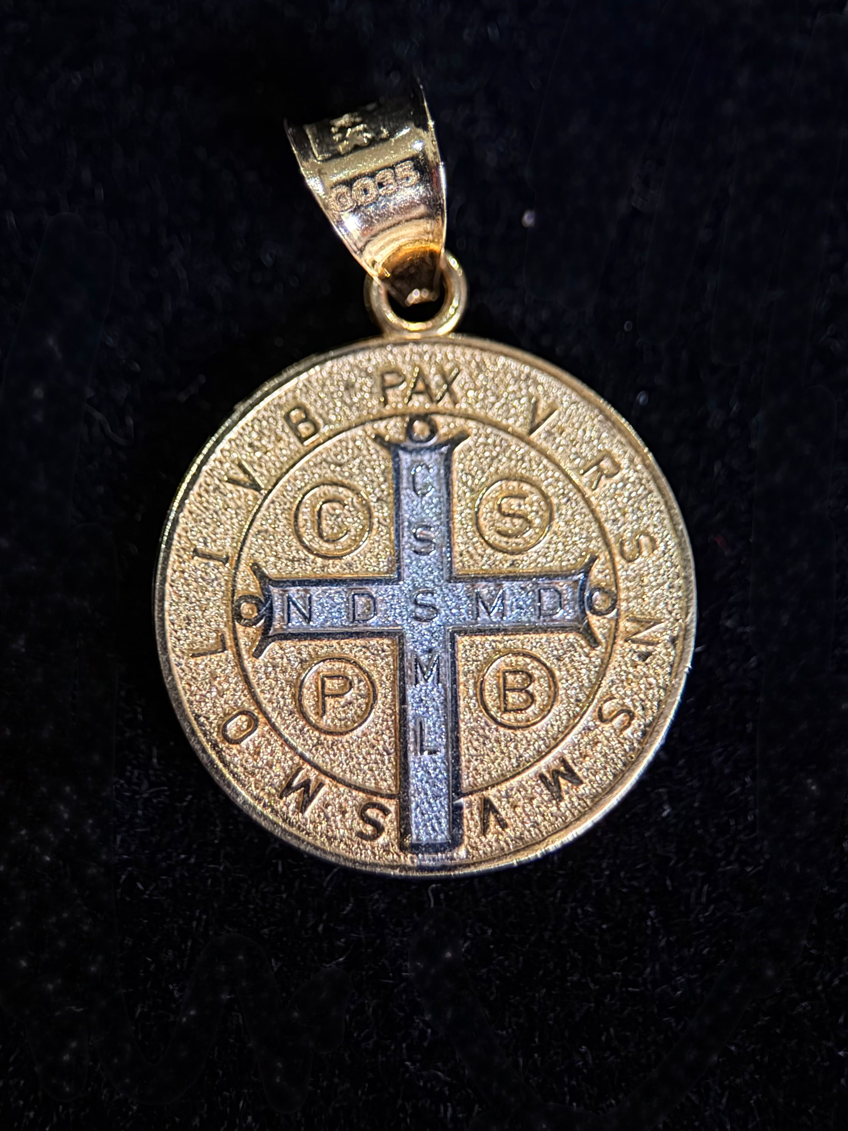 Medalla San Benito bicolor